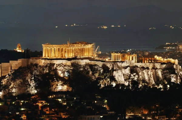 Historische ruïnes van de Akropolis — Stockfoto