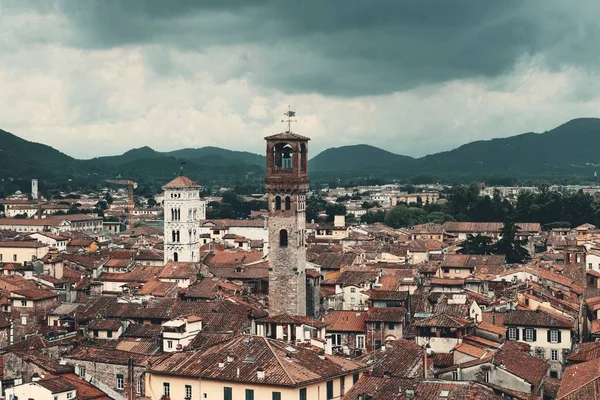 Lucca edifici storici — Foto Stock