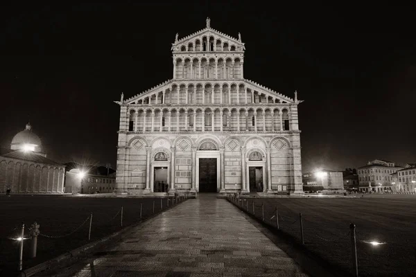 Cathedral at Piazza dei Miracoli — Stock Photo, Image