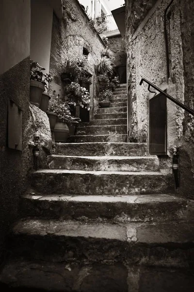 Typisch straatje in Riomaggiore — Stockfoto