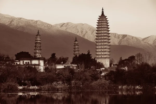 Antigua pagoda en la ciudad de Dalí —  Fotos de Stock