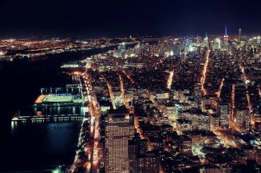 Geceleri New York 'ta