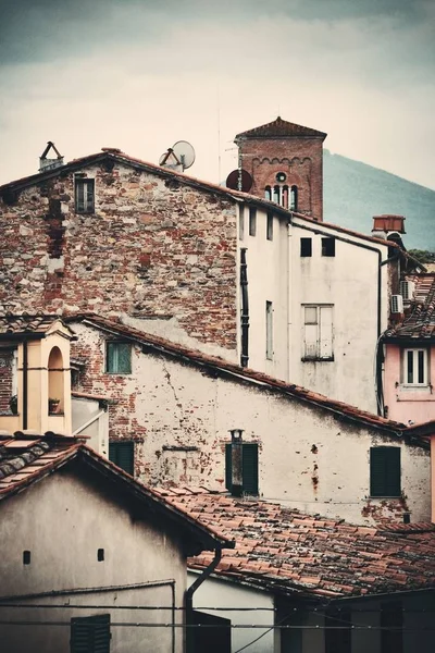 Lucca sokak görünümü — Stok fotoğraf