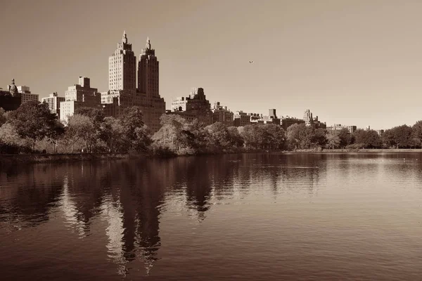 Central Park, a Skyline — Stock Fotó