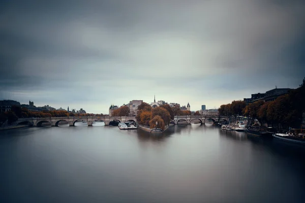 Rio Sena em Paris — Fotografia de Stock