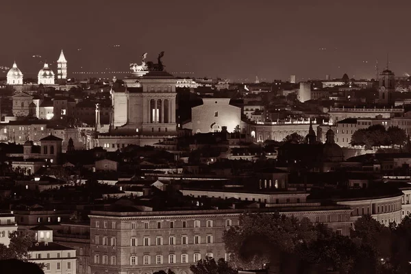 Vista para o telhado com arquiteturas históricas . — Fotografia de Stock