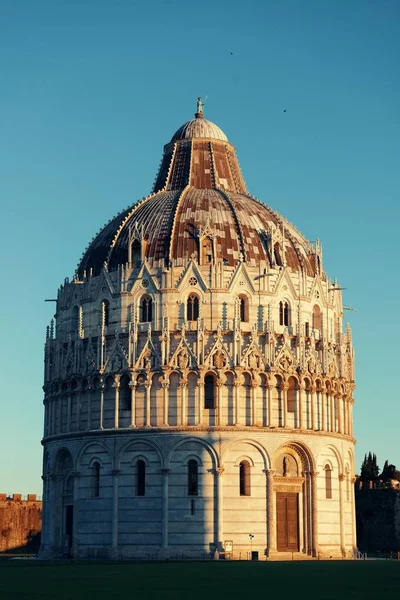 Pisa Piazza dei Miracoli — Stok fotoğraf