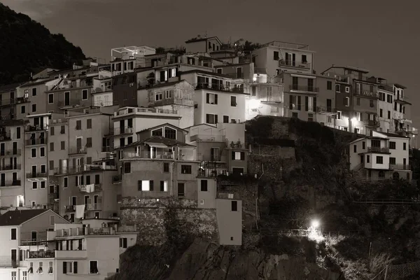 Manarola with buildings in Cinque Terre — Stock Photo, Image