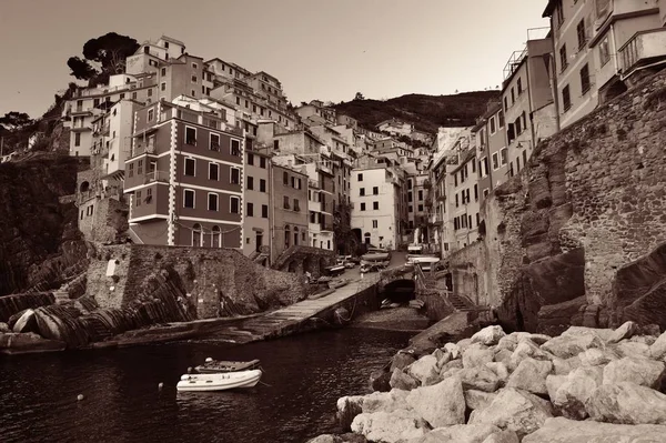 Riomaggiore in Cinque Terre — Stock Photo, Image