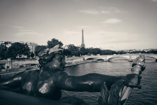 Floden Seine i Paris — Stockfoto