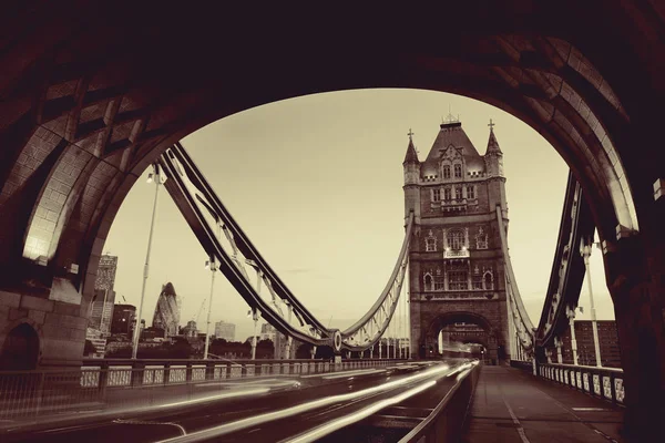 Věž most v Londýně. — Stock fotografie
