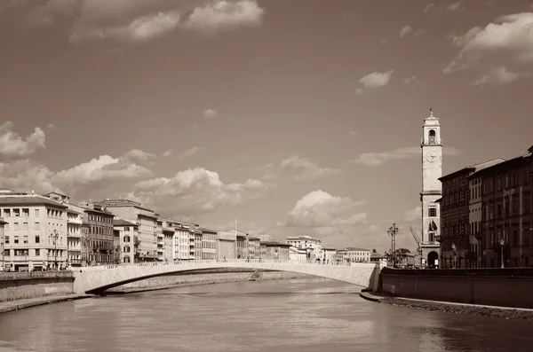 Ponte di Mezzo bell tower — Stock fotografie