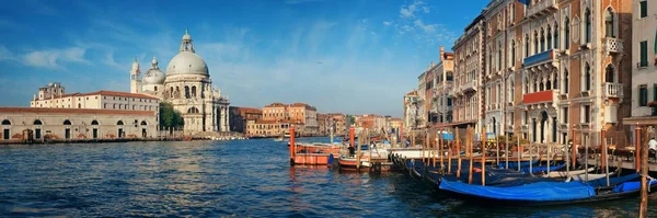 Barco Gran Canal de Venecia — Foto de Stock