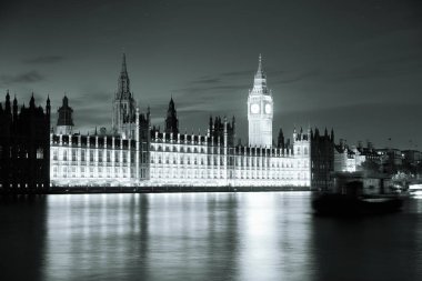 Big Ben'e ve Parlamento evi 