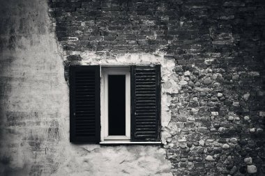 Lucca pencere tuğla