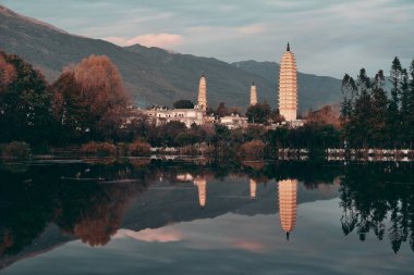 dali eski şehirdeki antik pagoda