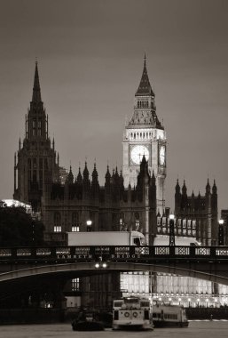 Westminster Sarayı ve köprü