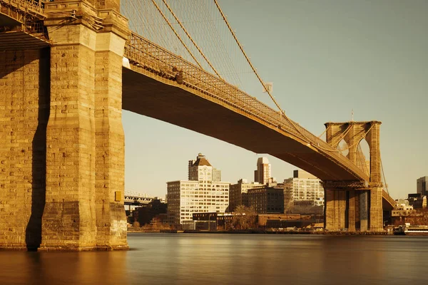 Brooklynský most na nábřeží — Stock fotografie