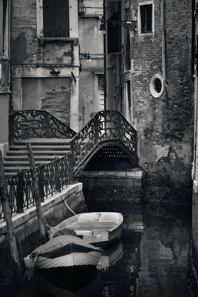 Venetië boot alley — Stockfoto