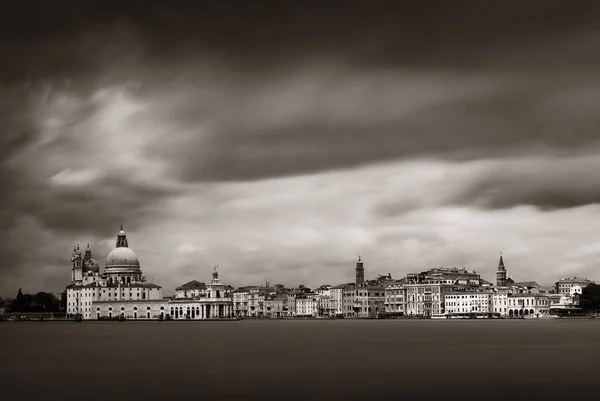Stadtsilhouette von Venedig Langzeitbelichtung — Stockfoto