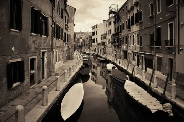 Ruelle bateau Venise — Photo
