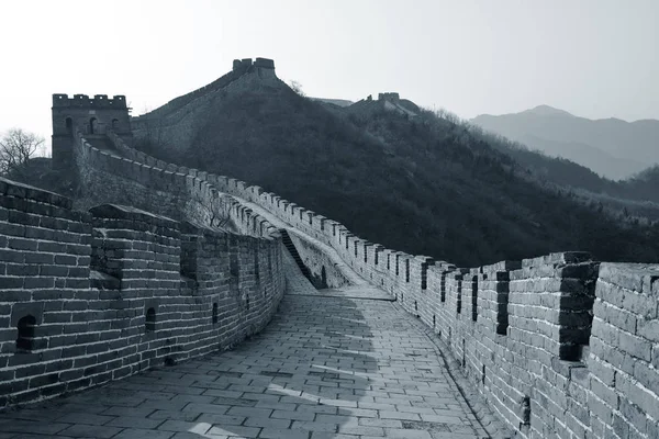 Grande Muralha em preto e branco — Fotografia de Stock
