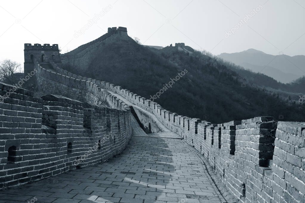Great Wall in black and white