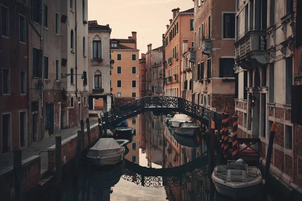 Veneza vista canal — Fotografia de Stock