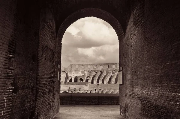 Colosseum in Rome, Italy. — Stock Photo, Image