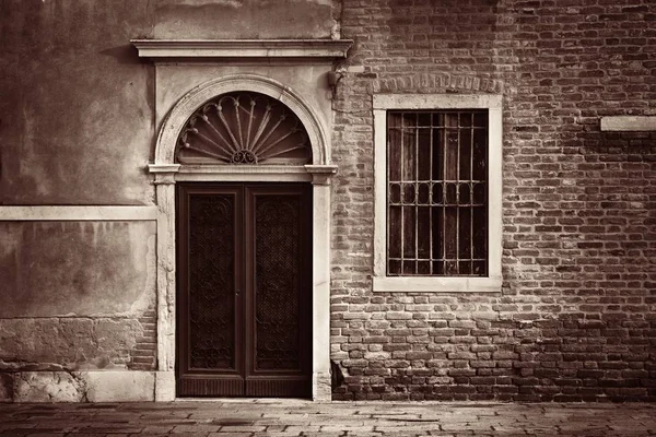 Vintage dörr- och — Stockfoto