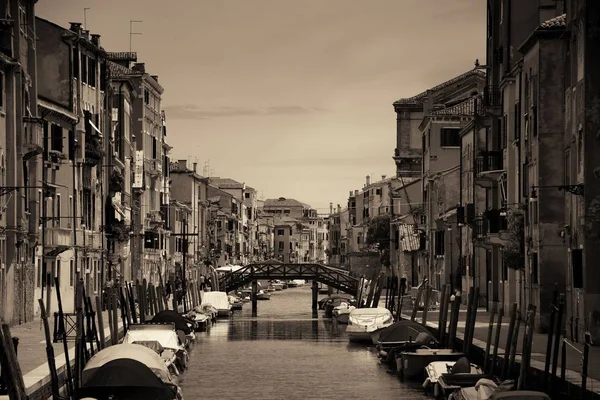 Venice canal view — Stockfoto