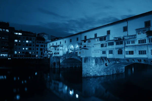フィレンツェのヴェッキオ橋 — ストック写真