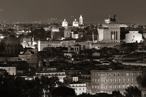 Рим нічний погляд чорно-білі — стокове фото