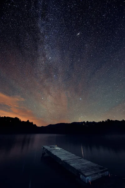 Milchstraße Über See Mit Steg Stowe Vermont — Stockfoto