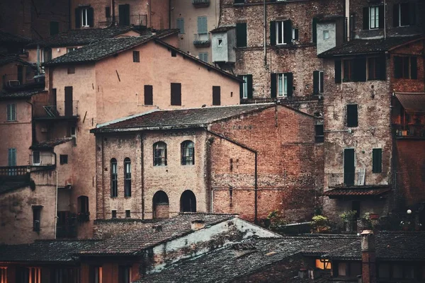 Antiguo edificio Siena Italia — Foto de Stock