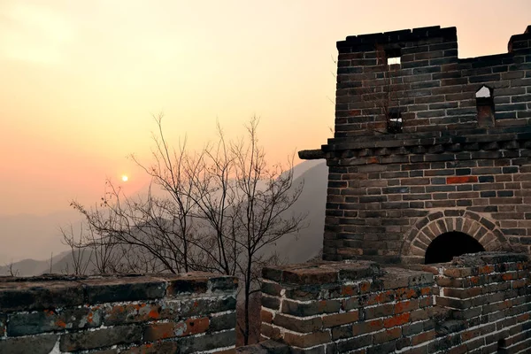 Velká Zeď Západ Slunce Nad Horami Pekingu Čína — Stock fotografie