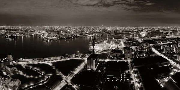 夜景の大阪市街海港 — ストック写真