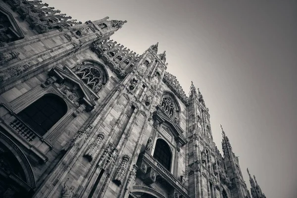 Міланський Собор Прекрасним Візерунком Скульптурою Італії — стокове фото
