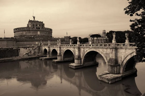 Castel Sant Angelo Itália Roma Ponte Sobre Rio Tibre — Fotografia de Stock