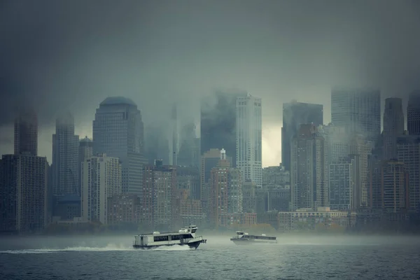 New York City Downtown Business District Foggy Day Ferry Boat — Stock Photo, Image