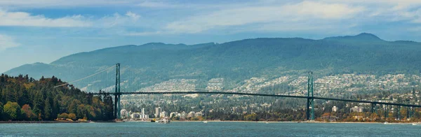 Městská Architektura Vancouver Lions Gate Bridge Přes Moře — Stock fotografie