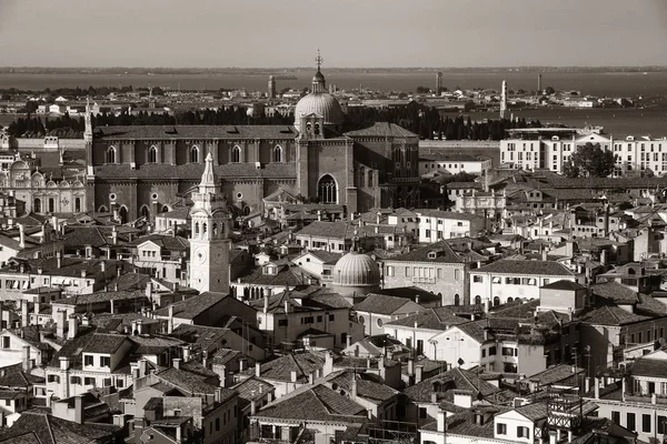 威尼斯圣马克广场钟楼从上面看的天际线 意大利 — 图库照片
