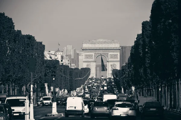 Arc Triomphe Και Θέα Στο Δρόμο Στο Παρίσι — Φωτογραφία Αρχείου
