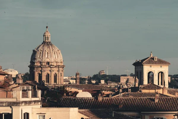 На даху готелю view Риму — стокове фото