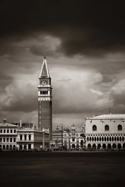 Vista Frente Mar Del Campanario Edificios Históricos Piazza San Marco —  Fotos de Stock