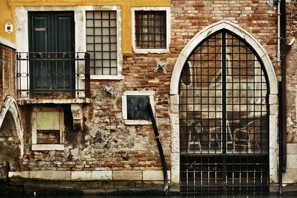 Puerta Ventana Vintage Edificios Antiguos Venecia Italia — Foto de Stock