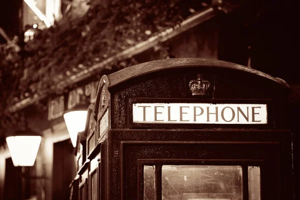 Telefone Rua Com Arquitetura Histórica Londres Preto Branco — Fotografia de Stock