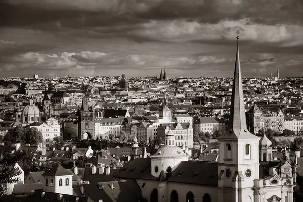 Prag Skyline Takutsikt Med Historiska Byggnader Tjeckien — Stockfoto