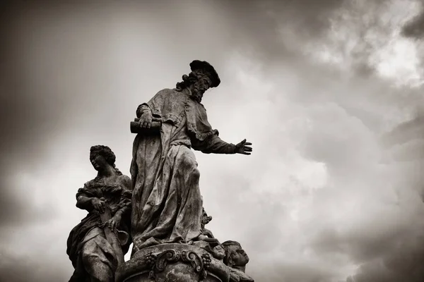 Primo Piano Della Statua Ponte Carlo Praga Repubblica Ceca — Foto Stock