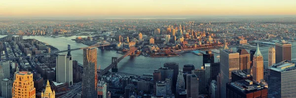 Vista Panorámica Del Atardecer Del Centro Manhattan Con Rascacielos Urbanos —  Fotos de Stock